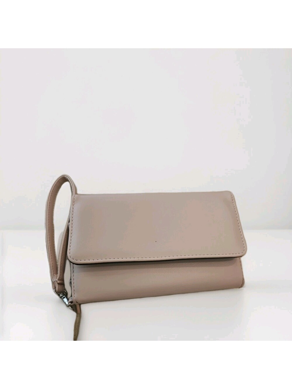 MUNDI Womans / CEO Clutch- Big Fat Wallet / Full Zip / DUSTY ROSE / Matte / EUC